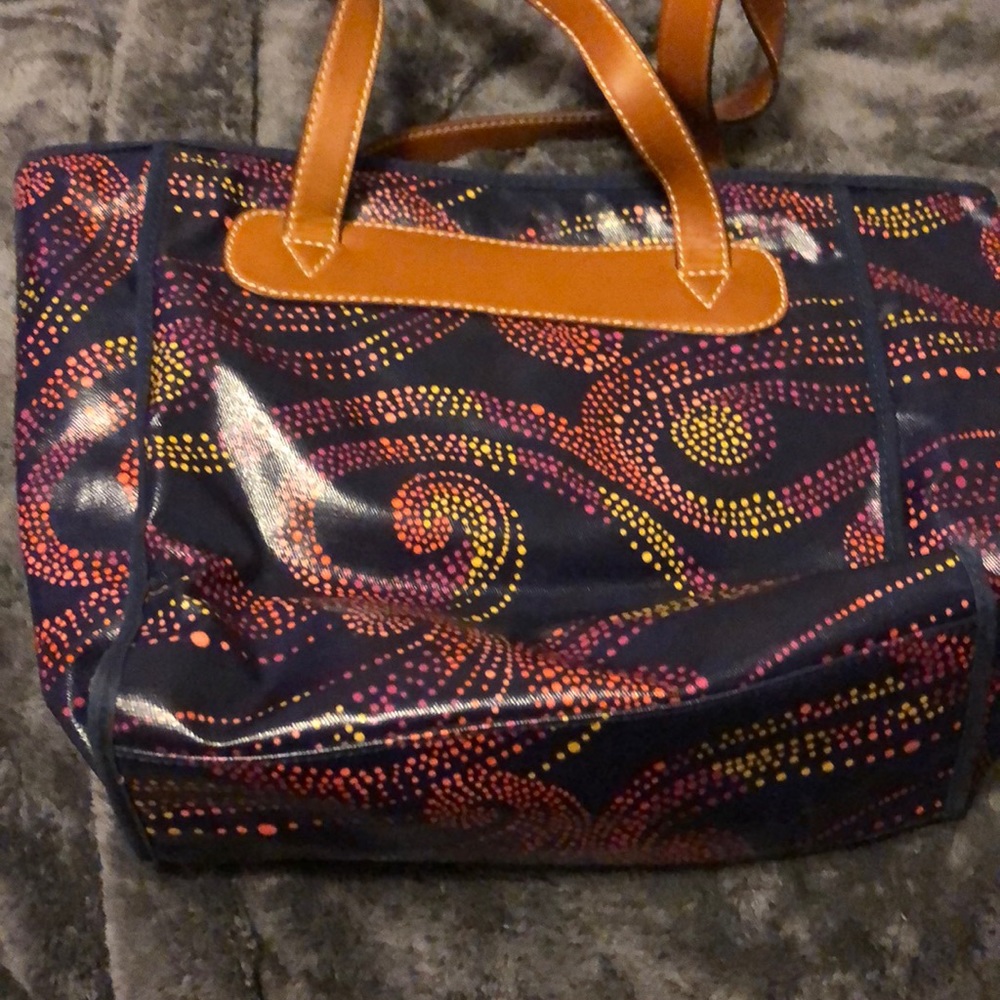 Swirling colorful fossil hobo